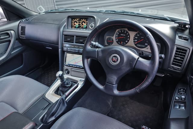 2000 Nissan Skyline JDM car for sale — photo 6 of 25