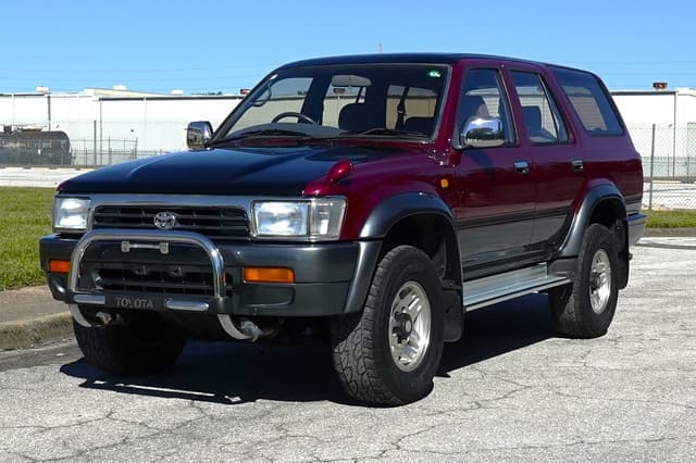 1993 Toyota Hilux Surf JDM car for sale — photo 9 of 17