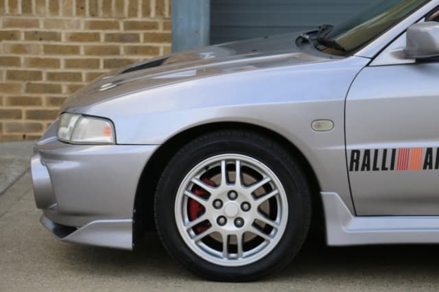 1997 Mitsubishi Lancer Evolution JDM car for sale — photo 10 of 25
