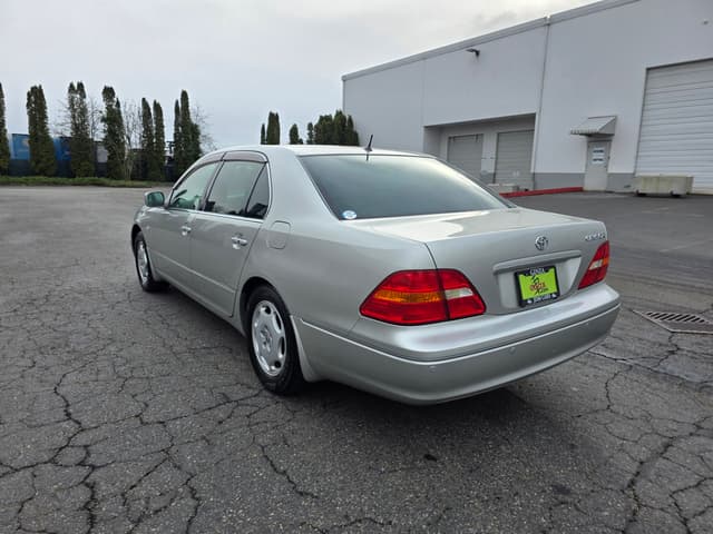 2001 Toyota Celsior JDM car for sale — photo 5 of 14