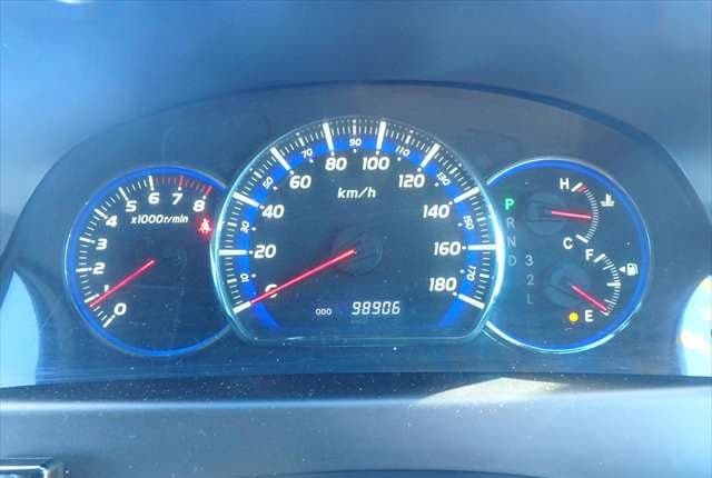 2007 Toyota Alphard JDM car for sale — photo 11 of 25