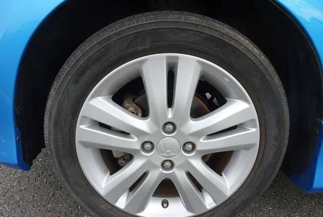 2009 Honda Fit JDM car for sale — photo 9 of 25