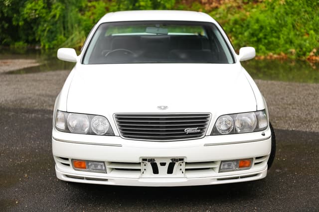 1996 Nissan Cima JDM car for sale — photo 20 of 25
