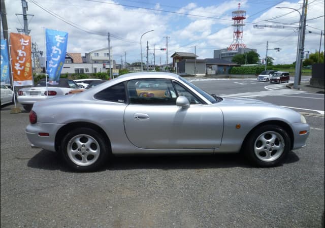 2004 Mazda Roadster (Eunos Roadster / MX-5) JDM car for sale — photo 3 of 14