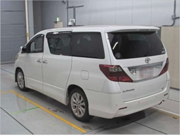 2011 Toyota Alphard JDM car for sale — photo 3 of 4