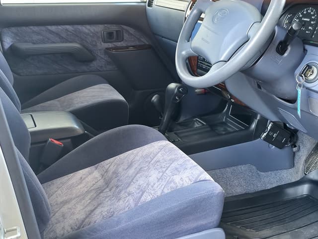 1998 Toyota Land Cruiser Prado JDM car for sale — photo 9 of 25