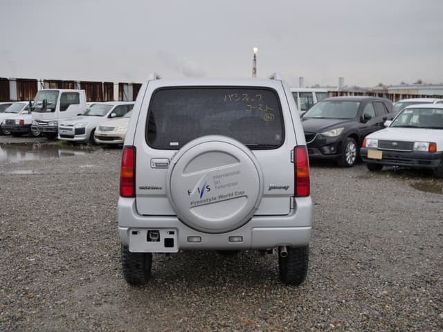 2002 Suzuki Jimny JDM car for sale — photo 6 of 25