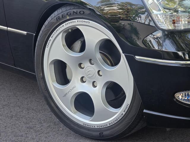2000 Toyota Celsior JDM car for sale — photo 5 of 25