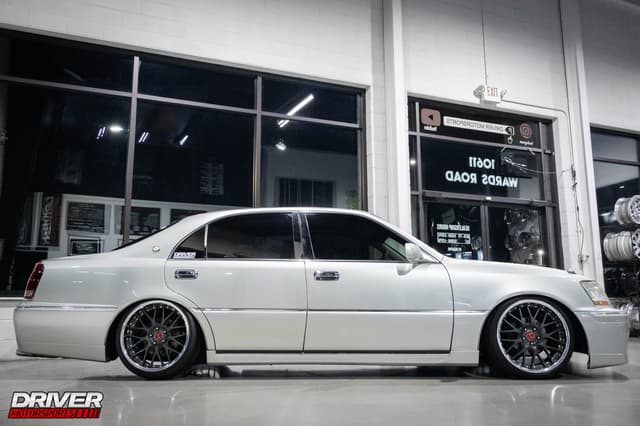 1999 Toyota Majesta JDM car for sale — photo 11 of 25