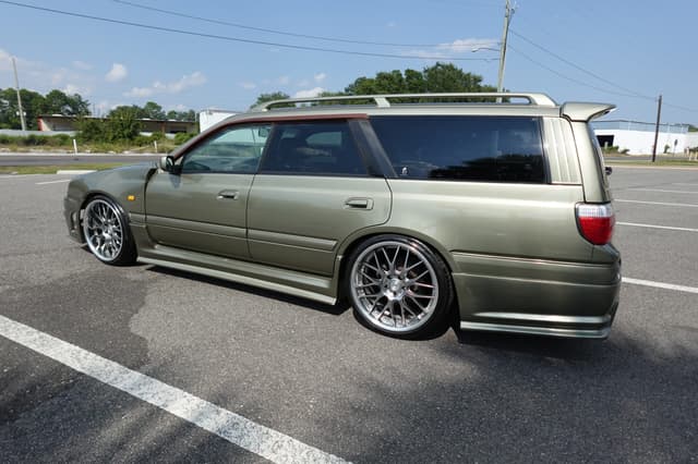 1998 Nissan Stagea JDM car for sale — photo 10 of 20