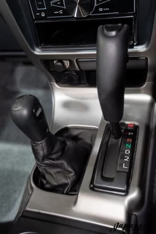 1999 Toyota Hilux JDM car for sale — photo 11 of 25