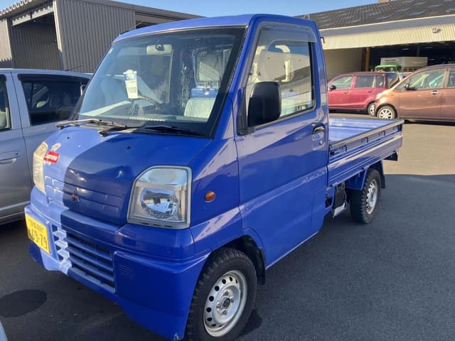 1999 Mitsubishi Minicab JDM car for sale — photo 2 of 22