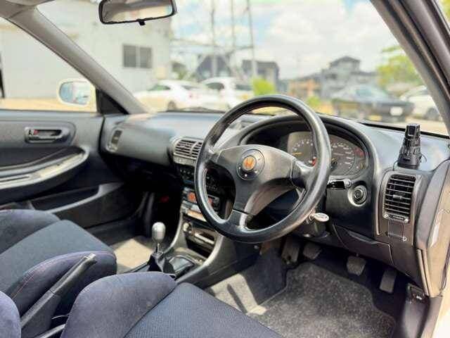 1996 Honda Integra JDM car for sale — photo 10 of 20