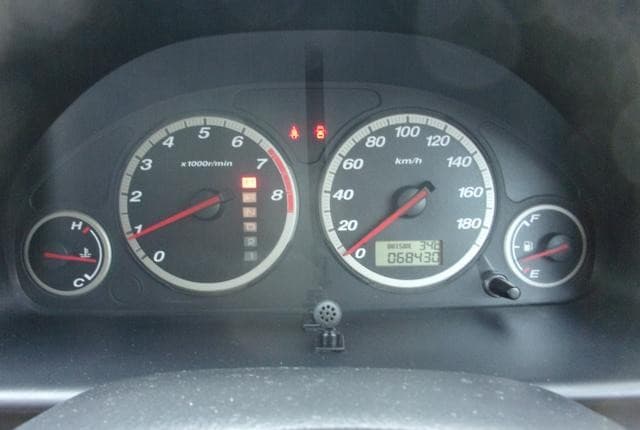 2003 Honda CR-V JDM car for sale — photo 6 of 25