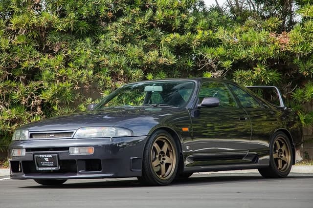 1995 Nissan Skyline JDM car for sale in USA