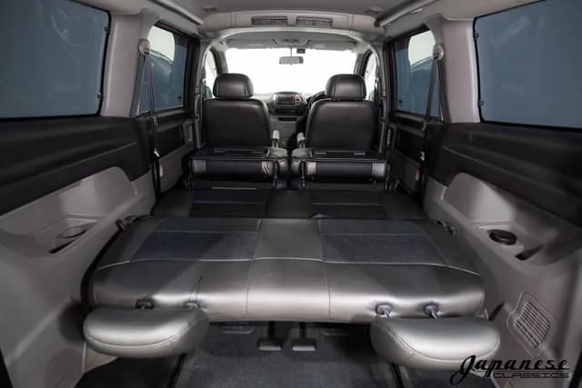 2000 Nissan Serena JDM car for sale — photo 21 of 25
