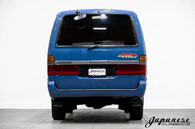 1990 Toyota HiAce JDM car for sale — photo 7 of 25