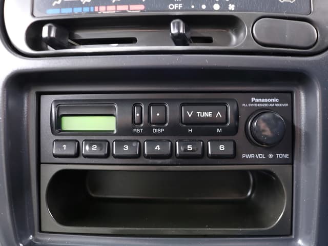 1995 Daihatsu Hijet JDM car for sale — photo 19 of 25