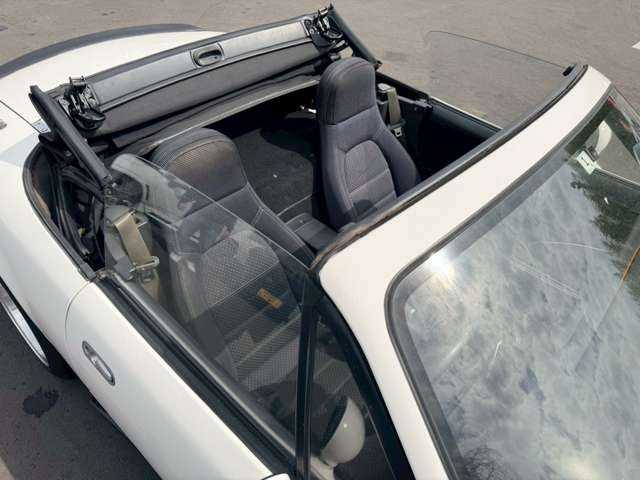 1994 Mazda Roadster (Eunos Roadster / MX-5) JDM car for sale — photo 12 of 20