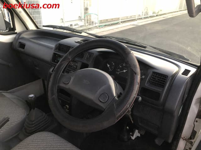 2000 Daihatsu Hijet JDM car for sale — photo 13 of 22