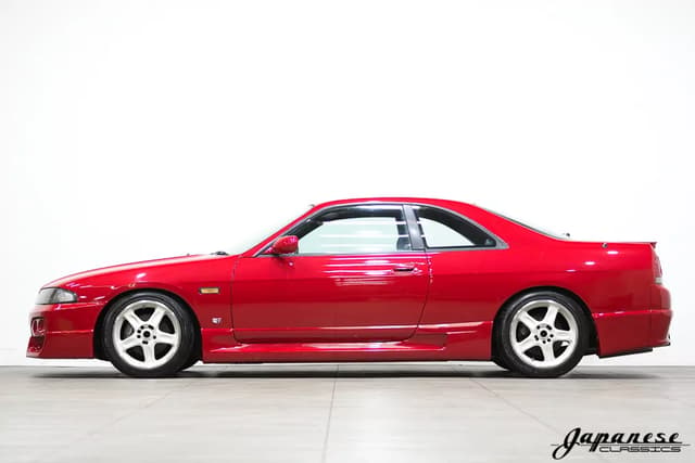 1996 Nissan Skyline JDM car for sale — photo 4 of 25