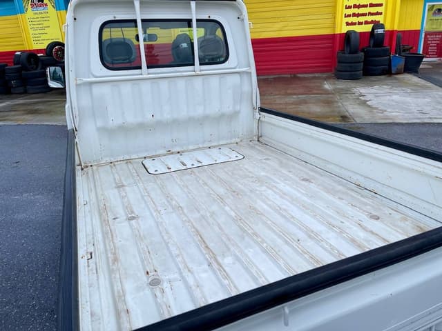 1999 Daihatsu Hijet JDM car for sale — photo 13 of 25