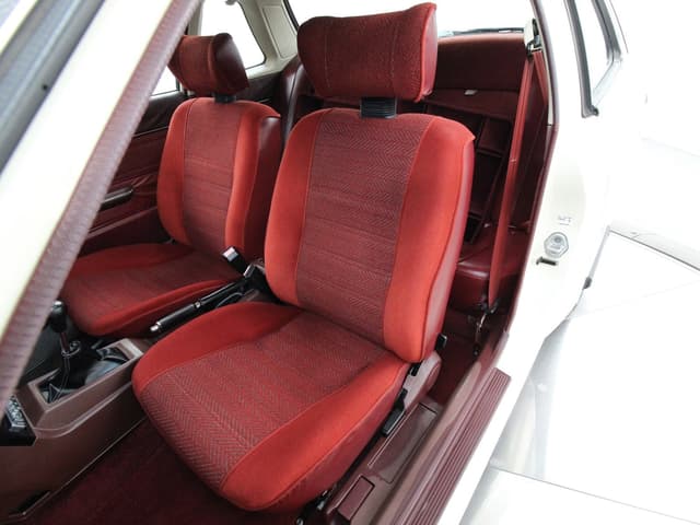 1982 Honda Prelude JDM car for sale — photo 17 of 25