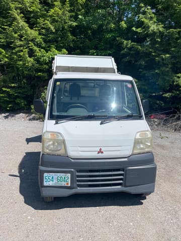 1999 Mitsubishi Minicab JDM car for sale — photo 3 of 10