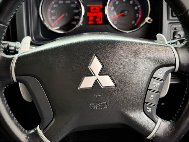 2009 Mitsubishi Delica JDM car for sale — photo 25 of 25
