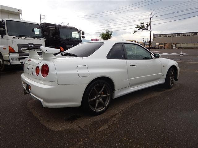 2001 Nissan Skyline JDM car for sale — photo 9 of 25