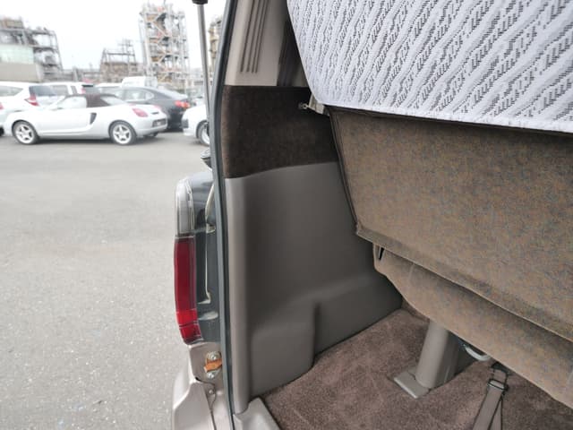 1994 Toyota HiAce JDM car for sale — photo 19 of 20
