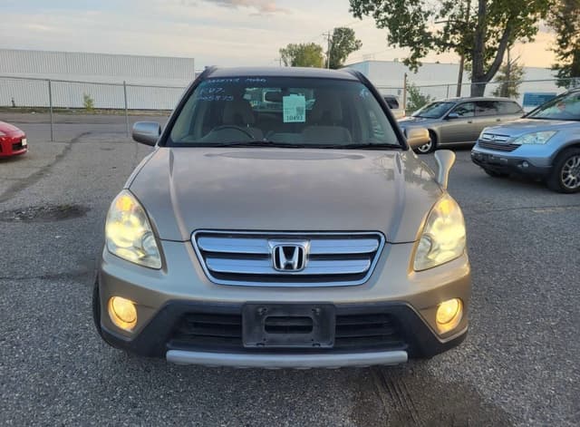 2005 Honda CR-V JDM car for sale — photo 3 of 12