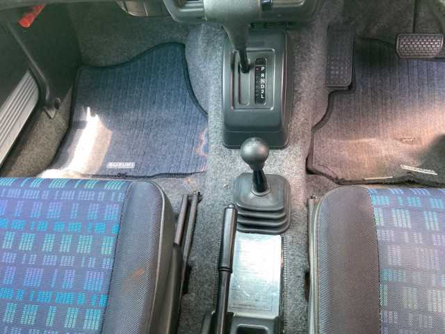 1996 Suzuki Jimny JDM car for sale — photo 14 of 20
