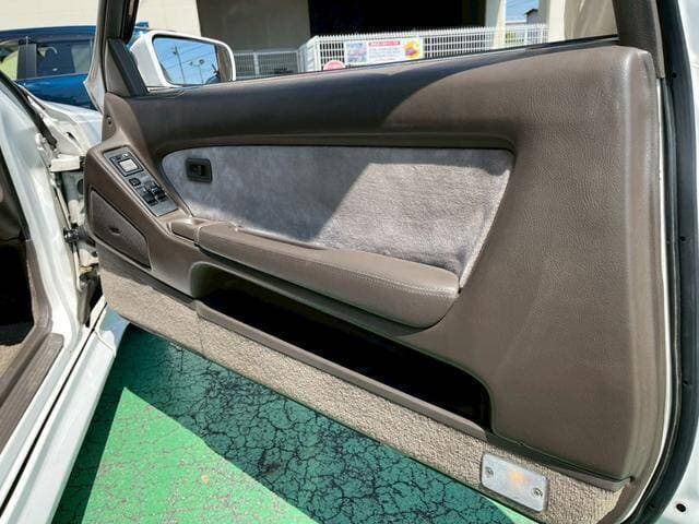 1989 Toyota Soarer JDM car for sale — photo 13 of 20