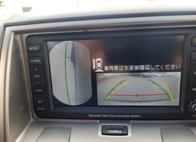 2007 Mitsubishi Delica JDM car for sale — photo 9 of 12