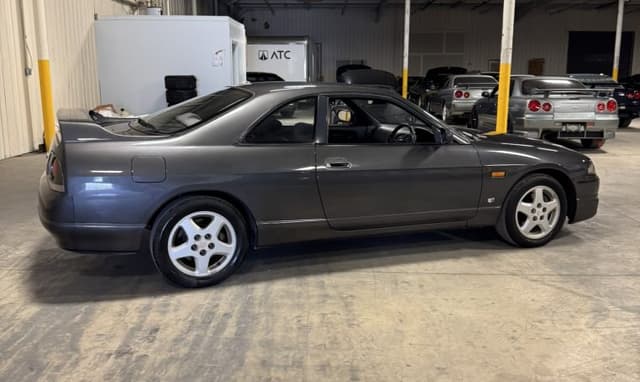 1994 Nissan Skyline JDM car for sale — photo 6 of 25