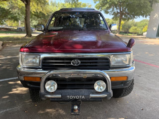 1993 Toyota Hilux Surf JDM car for sale — photo 7 of 10