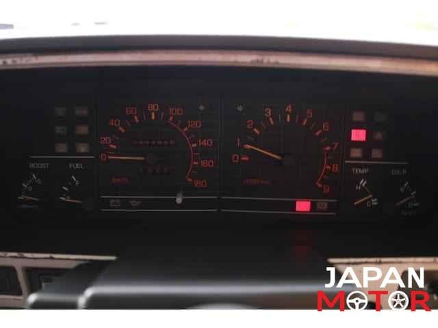 1984 Nissan Skyline JDM car for sale — photo 7 of 10