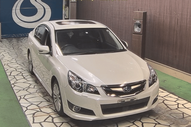 2011 Subaru Legacy JDM car for sale — photo 8 of 10