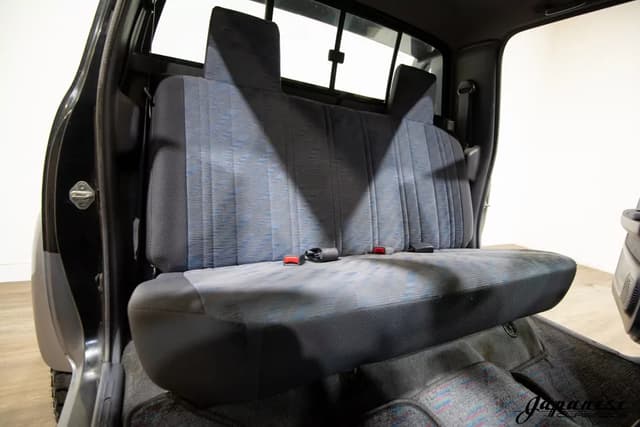 1999 Toyota Hilux JDM car for sale — photo 16 of 25