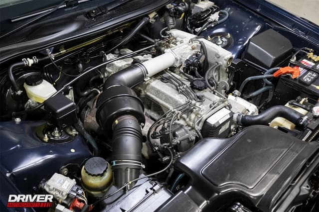 1998 Toyota Crown JDM car for sale — photo 19 of 25