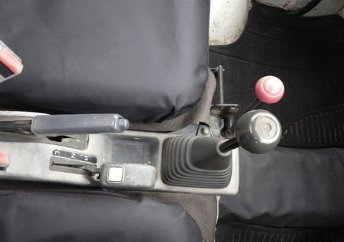1993 Daihatsu Hijet JDM car for sale — photo 9 of 14