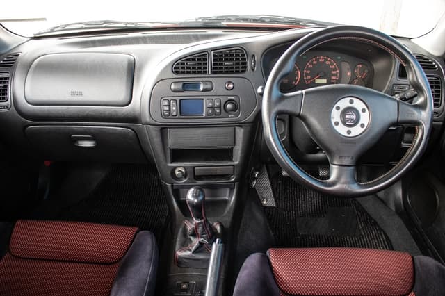 2000 Mitsubishi Lancer Evolution JDM car for sale — photo 18 of 25