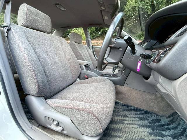 1998 Toyota Mark II JDM car for sale — photo 8 of 20