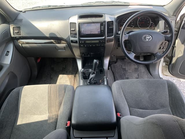 2007 Toyota Land Cruiser Prado JDM car for sale — photo 9 of 18