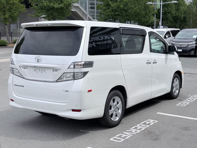 2009 Toyota Vellfire JDM car for sale — photo 6 of 19