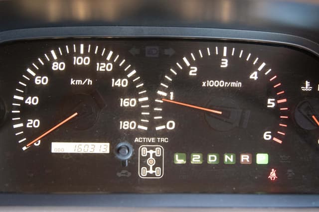 2001 Toyota Land Cruiser Prado JDM car for sale — photo 11 of 21
