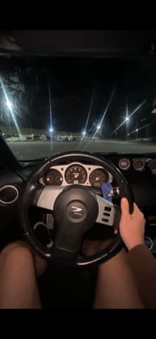 2004 Nissan 350Z JDM car for sale — photo 5 of 7