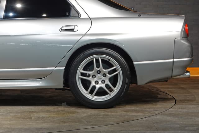1998 Nissan Skyline JDM car for sale — photo 23 of 25
