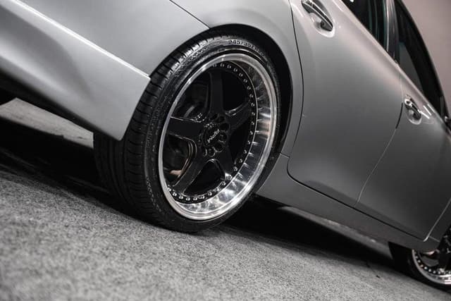 2009 Toyota Mark X JDM car for sale — photo 13 of 20